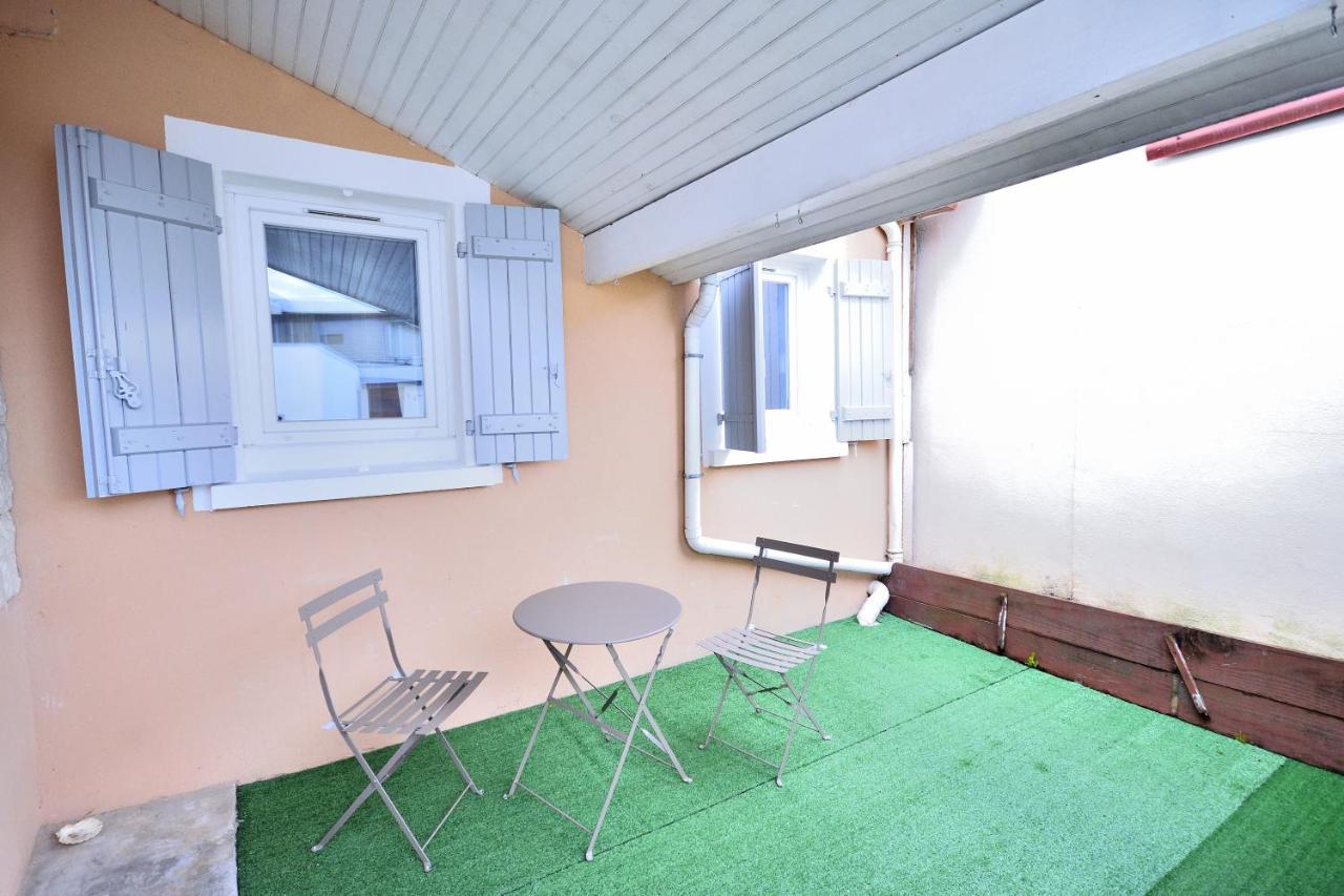 Maison Centre Ville - Terrasse Intime - Parking Prive Mont-de-Marsan Exterior photo