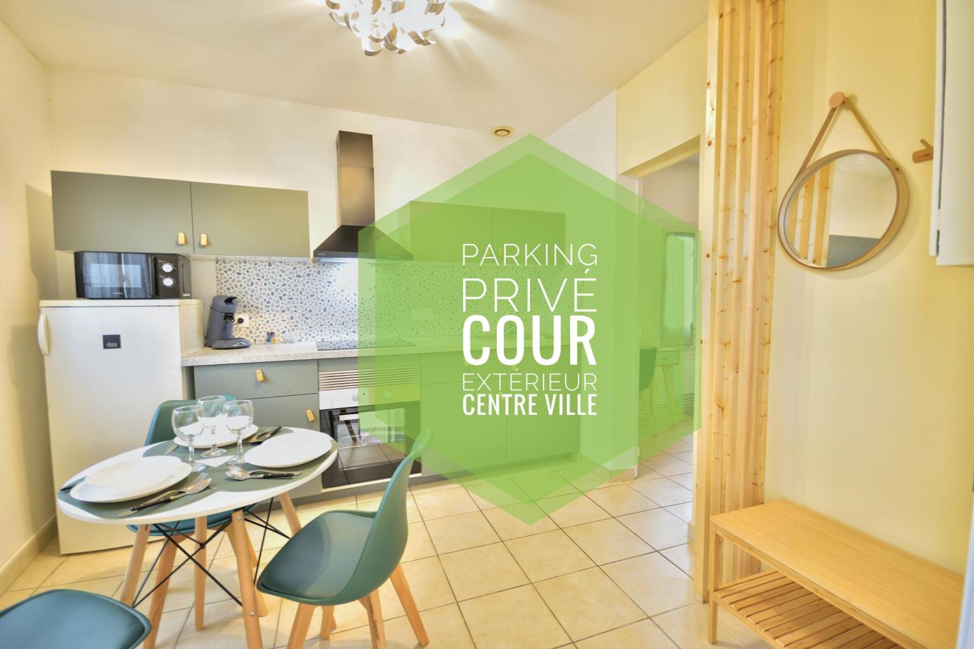 Maison Centre Ville - Terrasse Intime - Parking Prive Mont-de-Marsan Exterior photo